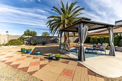 13810 N Kaanapali Drive, Sun City, AZ 85351 - Photo 27