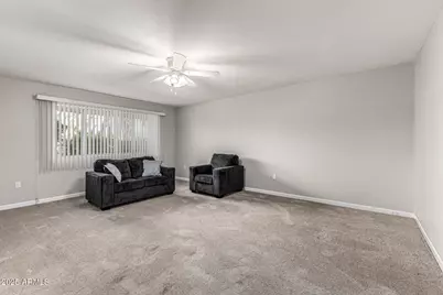 13810 N Kaanapali Drive, Sun City, AZ 85351 - Photo 3