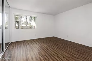 3810 N Maryvale Pkwy, Phoenix, AZ 85031 - Photo 7