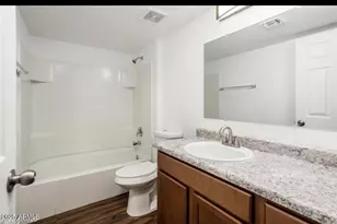 3810 N Maryvale Pkwy, Phoenix, AZ 85031 - Photo 11