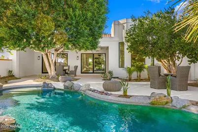 10041 N 52nd Place, Paradise Valley, AZ 85253 - Photo 21