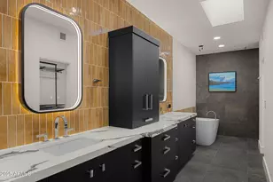 10041 N 52nd Pl, Paradise Valley, AZ 85253 - Photo 11