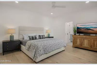 10041 N 52nd Place, Paradise Valley, AZ 85253 - Photo 13