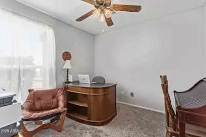 9033 W Hatcher Road, Peoria, AZ 85345 - Photo 21