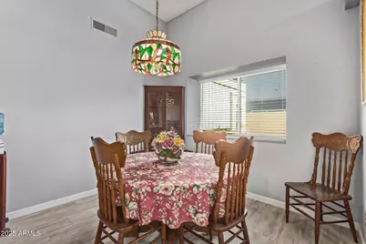 9033 W Hatcher Road, Peoria, AZ 85345 - Photo 9