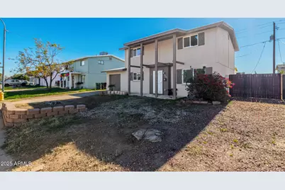 8201 W Whitton Avenue, Phoenix, AZ 85033 - Photo 3