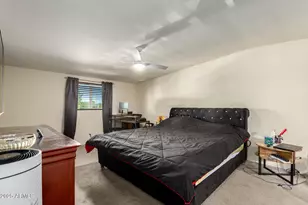 8201 W Whitton Ave, Phoenix, AZ 85033 - Photo 15