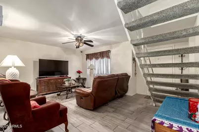 8201 W Whitton Avenue, Phoenix, AZ 85033 - Photo 5