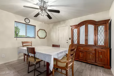 8201 W Whitton Avenue, Phoenix, AZ 85033 - Photo 7