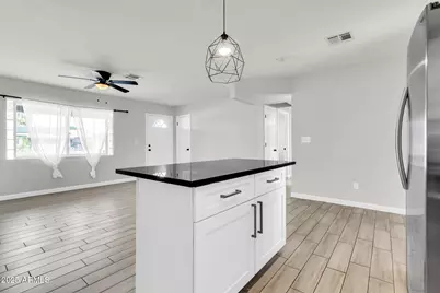 449 E Harmony Avenue, Mesa, AZ 85204 - Photo 11