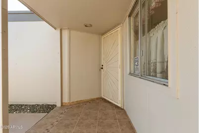 10882 W Coggins Drive, Sun City, AZ 85351 - Photo 5