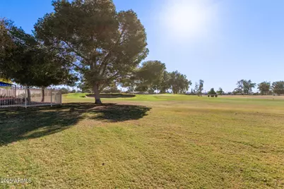 10882 W Coggins Drive, Sun City, AZ 85351 - Photo 33
