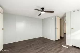 10401 N Cave Creek Rd, Phoenix, AZ 85020 - Photo 13