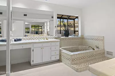 6131 E Naumann Drive, Paradise Valley, AZ 85253 - Photo 21