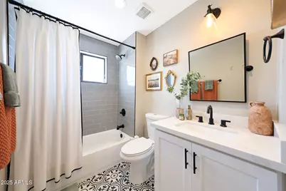 7031 E Monte Vista Road, Scottsdale, AZ 85257 - Photo 17