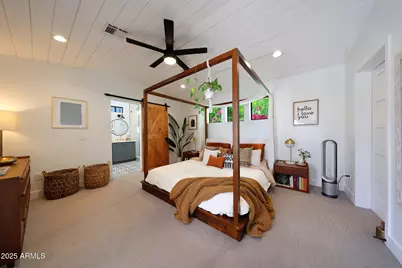 7031 E Monte Vista Road, Scottsdale, AZ 85257 - Photo 11