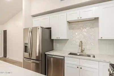 4822 W Northern Avenue, Glendale, AZ 85301 - Photo 15