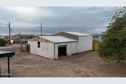 34040 W Lower Buckeye Road, Tonopah, AZ 85354 - Photo 33