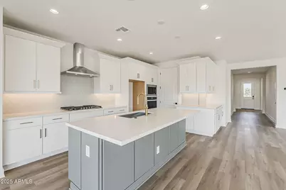 17655 W Crawfordsville Drive, Surprise, AZ 85388 - Photo 7