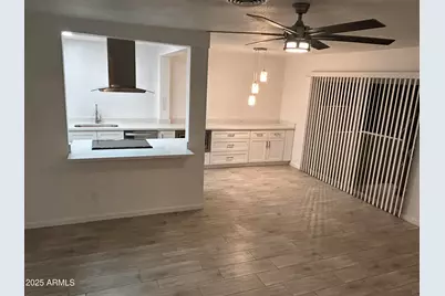 3416 N 44th Street #10, Phoenix, AZ 85018 - Photo 3