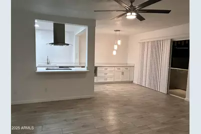 3416 N 44th Street #10, Phoenix, AZ 85018 - Photo 5
