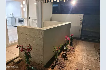 3416 N 44th Street #10, Phoenix, AZ 85018 - Photo 29