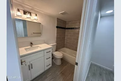 3416 N 44th Street #10, Phoenix, AZ 85018 - Photo 21