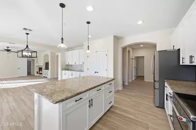 331 E Phelps Street, Gilbert, AZ 85295 - Photo 17