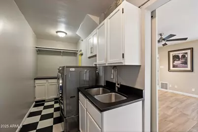 6713 E Cypress Street, Scottsdale, AZ 85257 - Photo 17