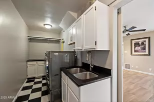 6713 E Cypress St, Scottsdale, AZ 85257 - Photo 17