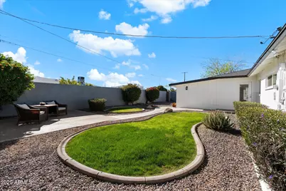 6713 E Cypress Street, Scottsdale, AZ 85257 - Photo 25