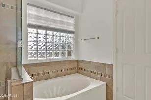 4519 E Lone Cactus Dr, Phoenix, AZ 85050 - Photo 19