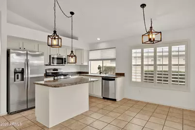 4519 E Lone Cactus Drive, Phoenix, AZ 85050 - Photo 9