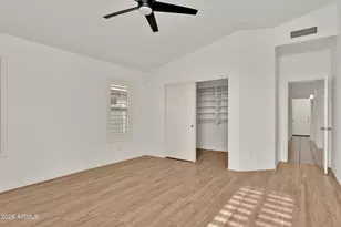 4519 E Lone Cactus Dr, Phoenix, AZ 85050 - Photo 15