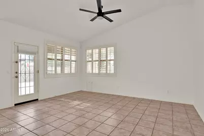 4519 E Lone Cactus Drive, Phoenix, AZ 85050 - Photo 13