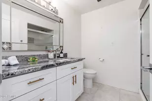 4917 N 73rd St, Scottsdale, AZ 85251 - Photo 11