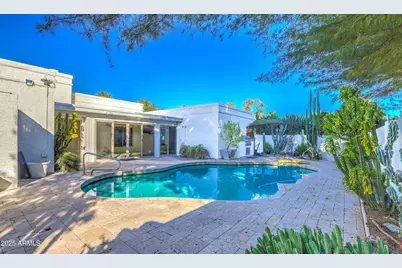 7337 E Echo Lane, Scottsdale, AZ 85258 - Photo 39