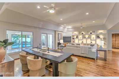 7337 E Echo Lane, Scottsdale, AZ 85258 - Photo 9