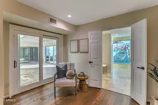 7337 E Echo Ln, Scottsdale, AZ 85258 - Photo 23