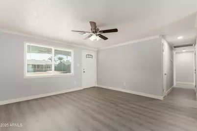 13642 N 38 Street, Phoenix, AZ 85032 - Photo 7