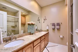 10152 E Topaz Dr, Scottsdale, AZ 85258 - Photo 21