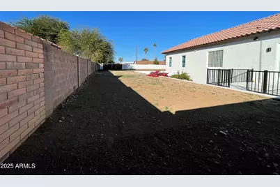 8200 W Orangewood Avenue, Glendale, AZ 85303 - Photo 91