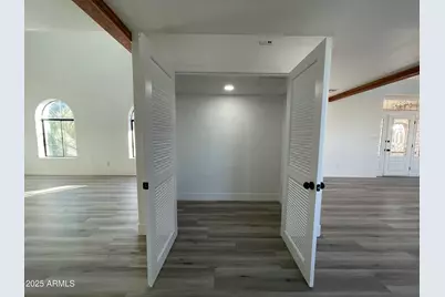 8200 W Orangewood Avenue, Glendale, AZ 85303 - Photo 15