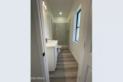 8200 W Orangewood Avenue, Glendale, AZ 85303 - Photo 35