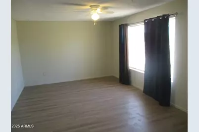 6133 S College Avenue, Tempe, AZ 85283 - Photo 3