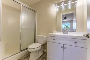 5041 N 83rd St, Scottsdale, AZ 85250 - Photo 9