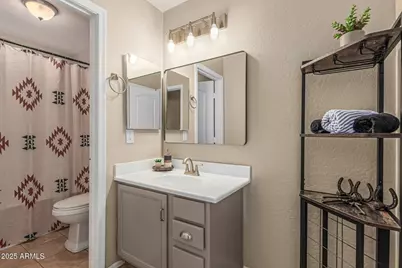 8212 S 74th Avenue, Laveen, AZ 85339 - Photo 25
