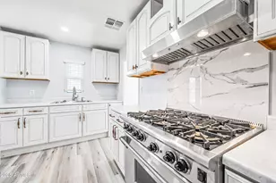 1608 E Hudson Dr, Tempe, AZ 85281 - Photo 9