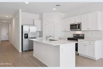 22108 N Dawn View Drive, Maricopa, AZ 85139 - Photo 9