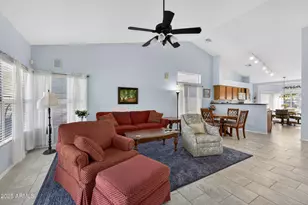 552 E Jasper Dr, Gilbert, AZ 85296 - Photo 9